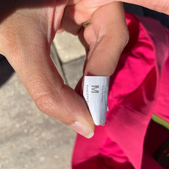 Fabletics Siena High-Impact Padded Sports Bra Pink and Green Size Medium - Picture 8 of 8